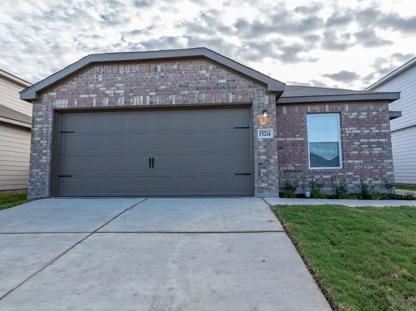 15214 Harbor Lndg, Von Ormy, TX 78073