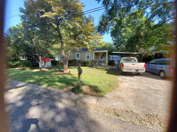 1381 Quarles Ave SE, Smyrna, GA 30080