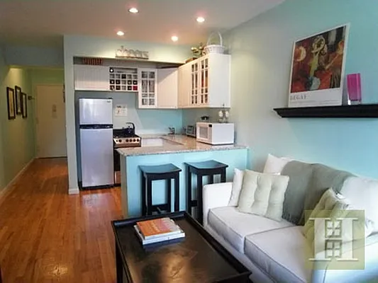 Rented by Halstead Real Estate | media 18