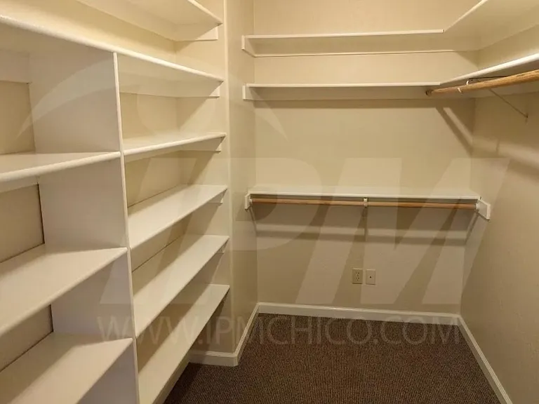 143 W 3rd Ave — Photo 13