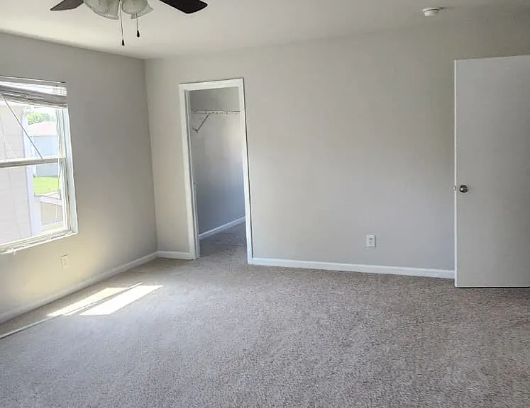 155 Bayside Ln — Photo 9