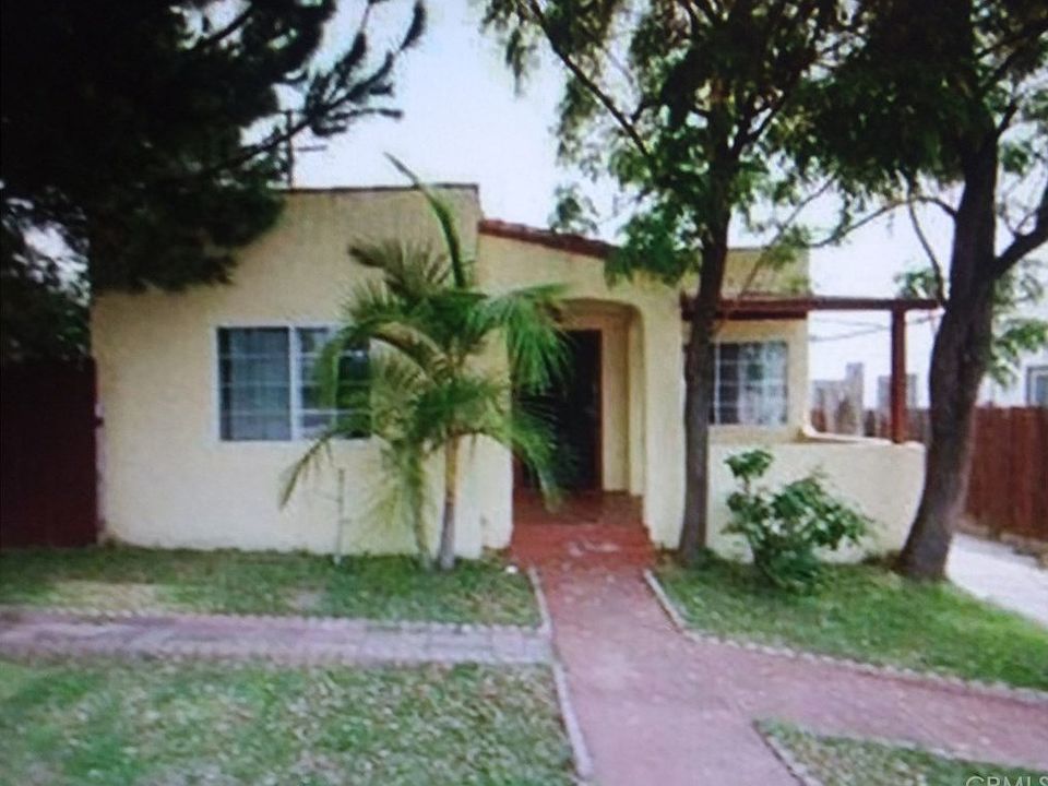 1st image of 2542 La Venezia Ct