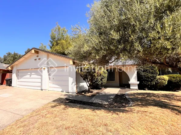 8341 Canyon Oak Dr, Citrus Heights, CA 95610