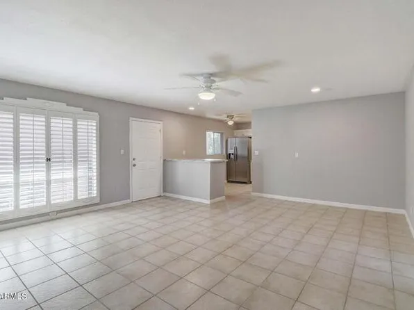 3230 E Pinchot Ave, Phoenix, AZ