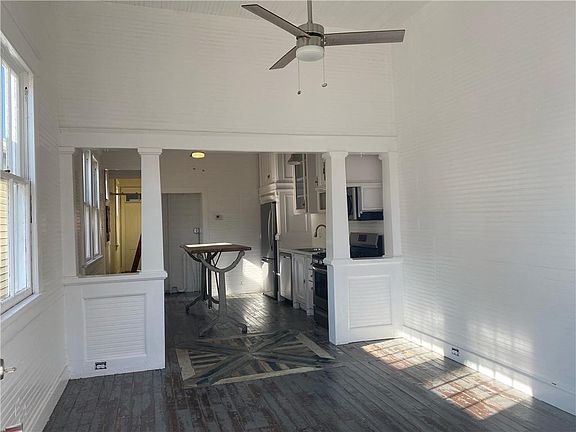 5th image of 2508-10 Cambronne St