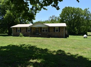4457 Greenfield Bend Rd, Williamsport, TN 38487