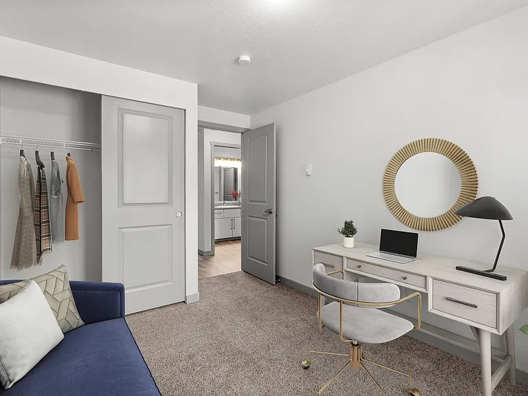 Inlet View Apartments — Photo 13