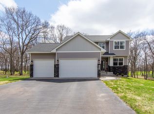 15087 Ridgeway Dr, Fort Ripley, MN 56449