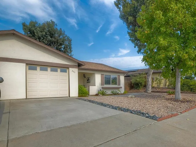 263 San Dimas Ave — Photo 4