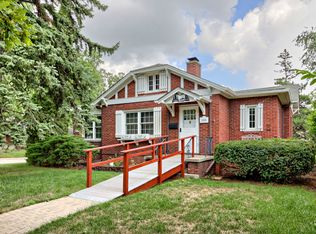 345 Vincent Pl, Elgin, IL 60123