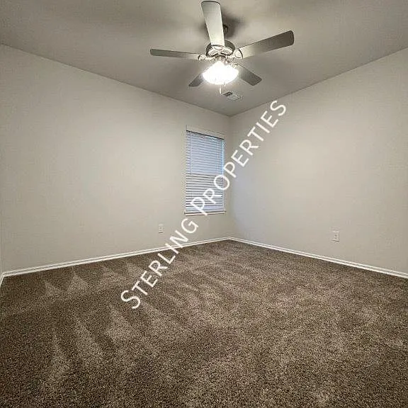 18617 Cantar Dr — Photo 7