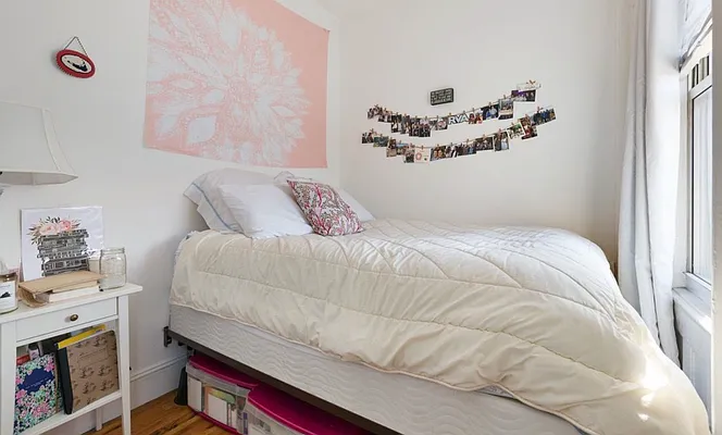 Rented by LJ Sloane Management | media 49