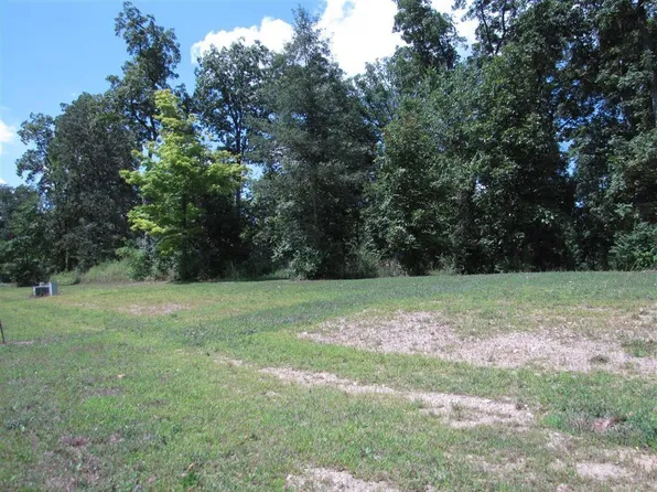 7320 Hillgrove Cir, Fairborn, OH 45324