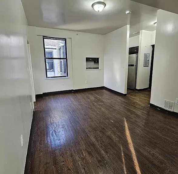 611 Clinton Ave #101 — Photo 1