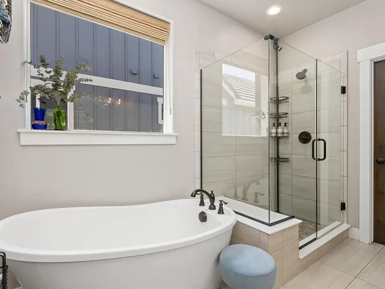 3098 Heron Lakes Pkwy — Photo 17