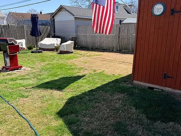 8217 Cornwall Rd, Dundalk, MD 21222