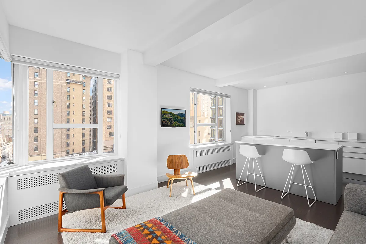 20 East 35th St Unit 10D  
