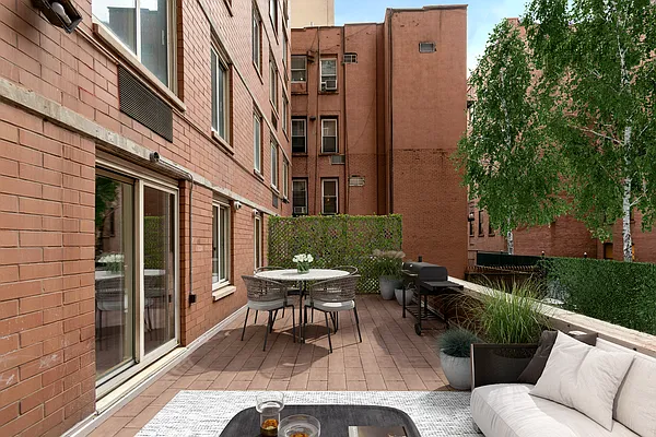 Sold by Douglas Elliman | media 15