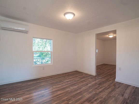 5th image of 4385 Alpine Ln