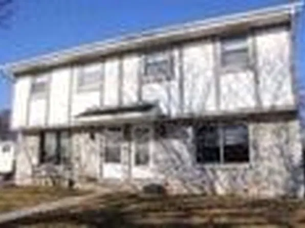 (undisclosed Address), Cudahy, WI 53110