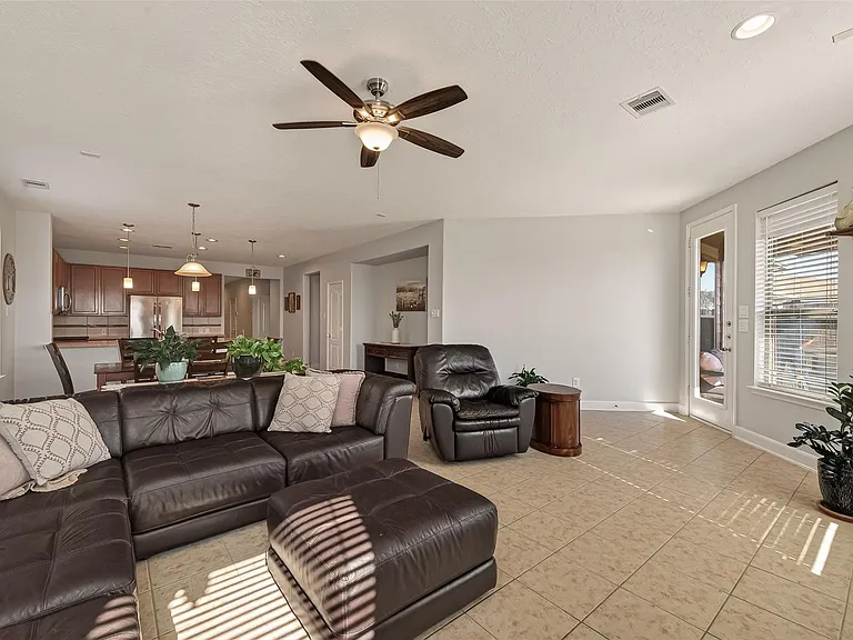 4418 Brinton Saddle Ln — Photo 12