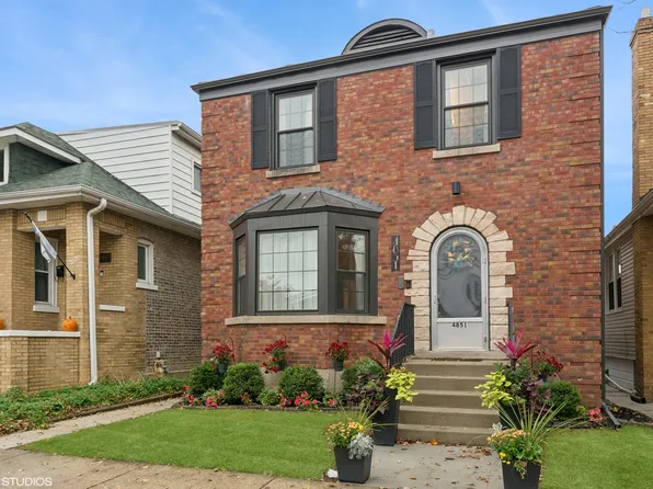 4851 W Carmen Ave, Chicago, IL 60630