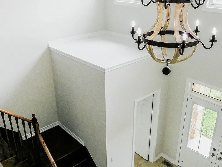 102 Benadir Ave — Photo 4