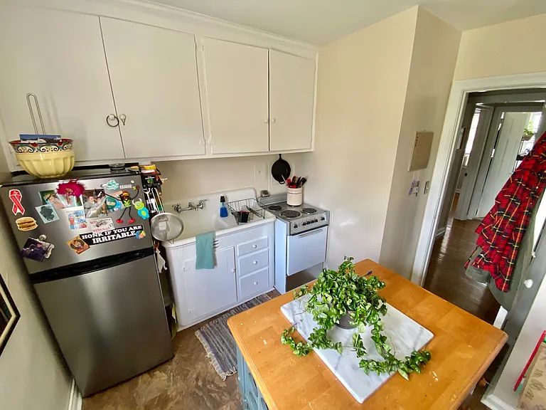 2848 Thornhill Rd — Photo 5