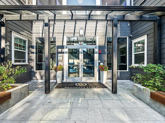 3rd image of 114 24th Ave E #0B-1Ba-275Sqft