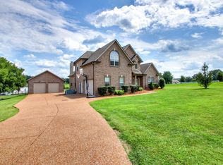 2318 Holloway Rd, Lebanon, TN 37090