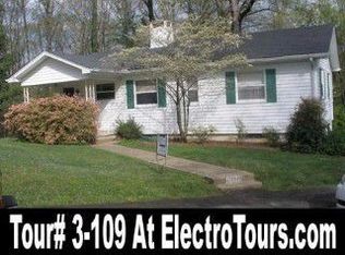 109 Orange Ln, Oak Ridge, TN 37830