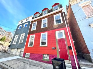2212 Calumet St, Cincinnati, OH 45219