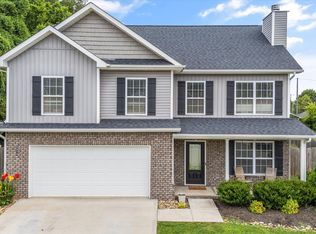 6979 Holliday Park Ln, Knoxville, TN 37918