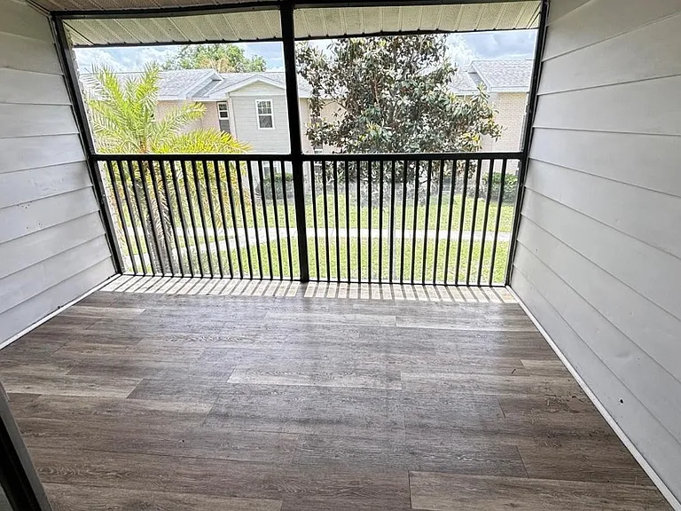860 Sky Lake Cir #412 — Photo 17