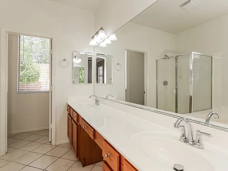 9450 W Ross Ave — Photo 11