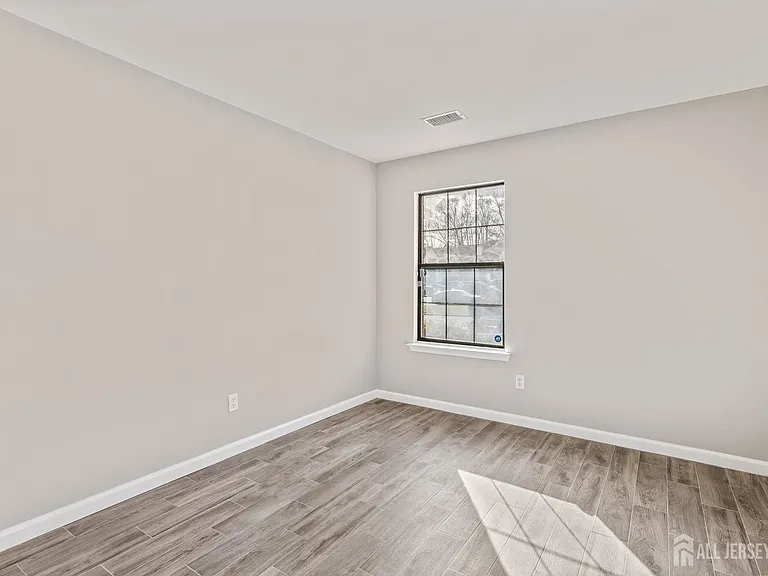 2301 Bayhead Dr — Photo 18