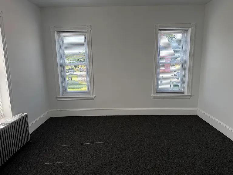 124 E Noble Ave #2 — Photo 5