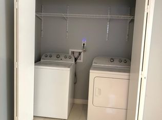 1613 Green Briar Pkwy APT D, Gulf Breeze, FL 32563
