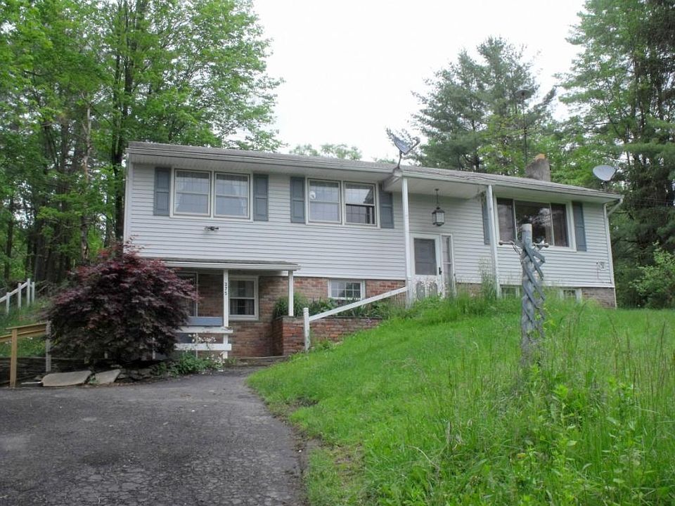2nd image of 375 Kent St