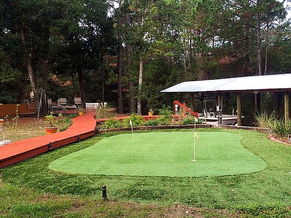 Putting Green in Backyard