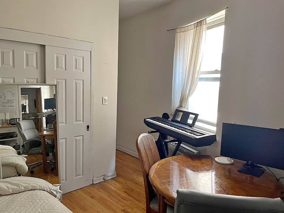 1st image of 2790 Broadway #2I
