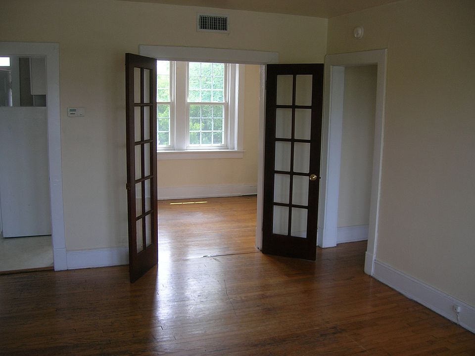 2nd image of 7100 Hampton Blvd APT A1