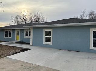 8232 Clay St, Atchison, KS 66002