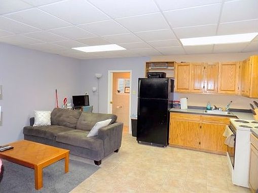 Kitchen/Living Area