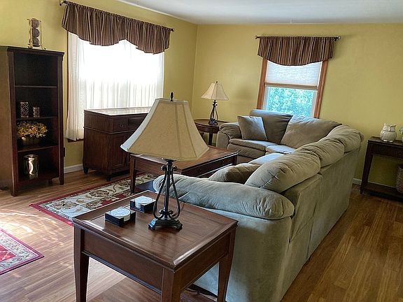 4th image of 6149 Allanwood Dr