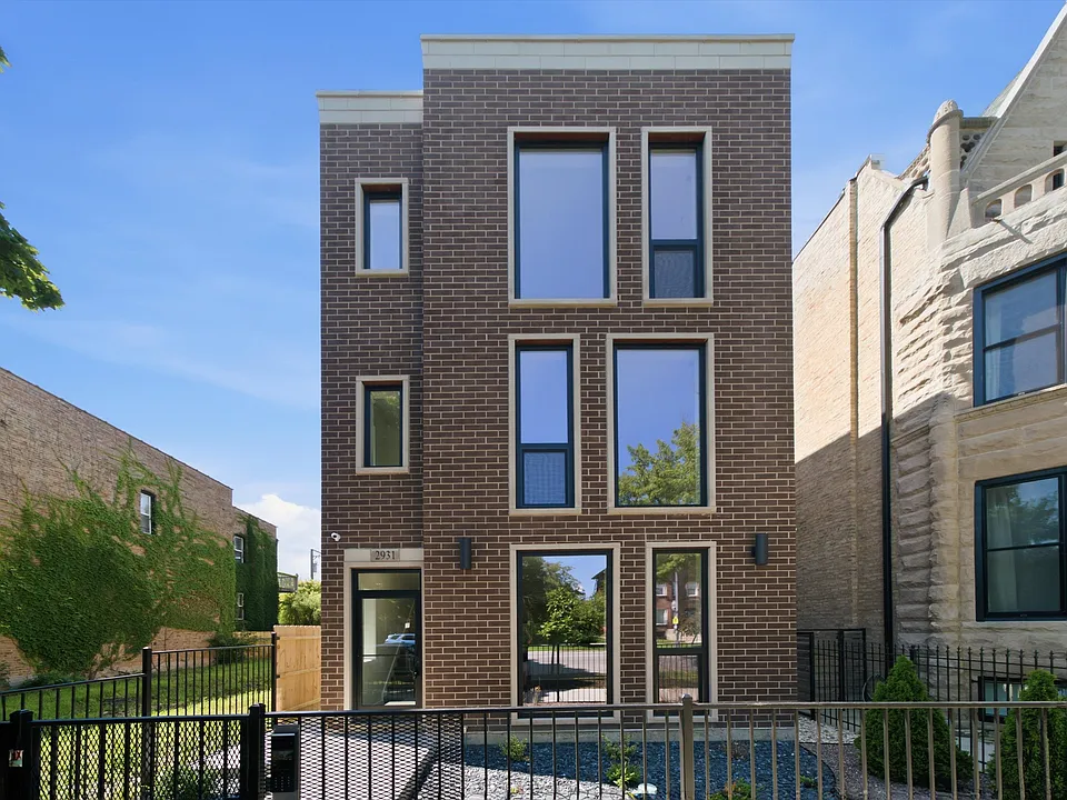2931 W Washington Blvd #2