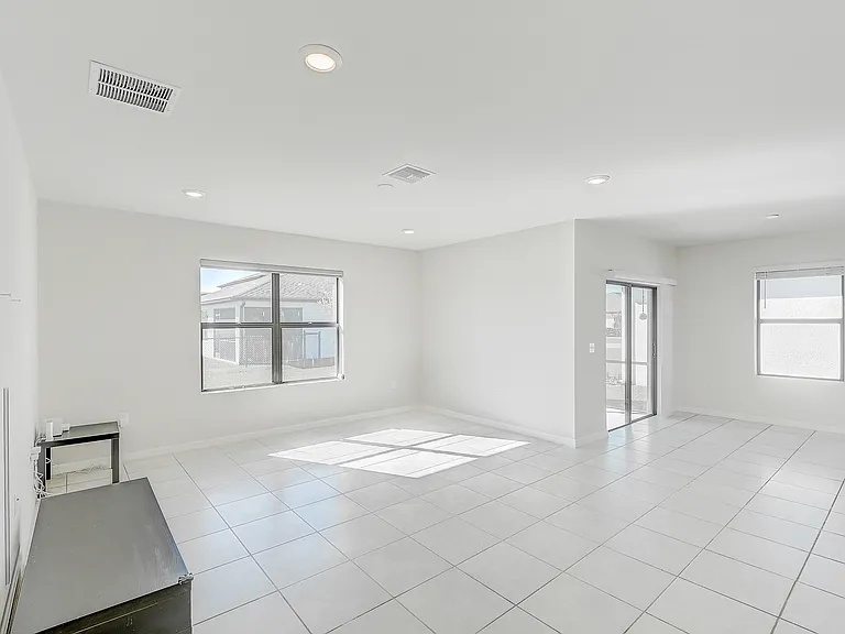 10820 Marlberry Way — Photo 15
