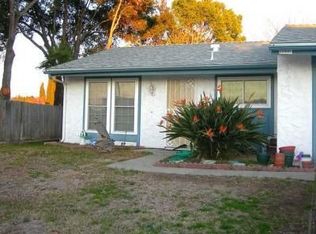 746 La Strada Dr, Fallbrook, CA 92028