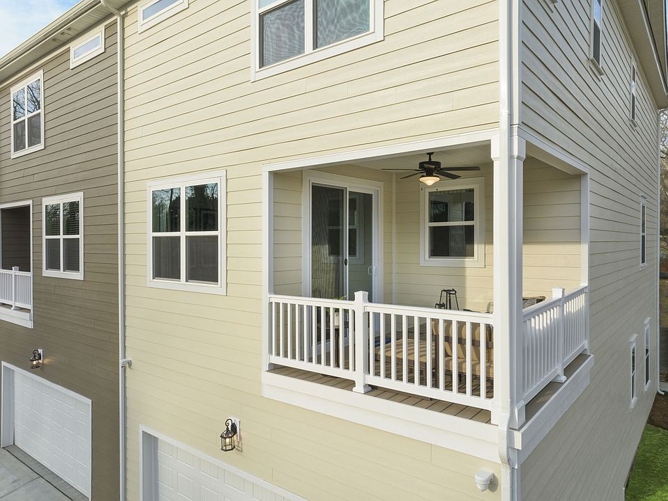 Photo representation of the Alder Model. Colors, finishes and options will vary.