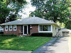1st image of 5737 Primrose Ave